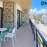1 Block To The Beach 2Br 6Pax Rooftop Pool King Bed